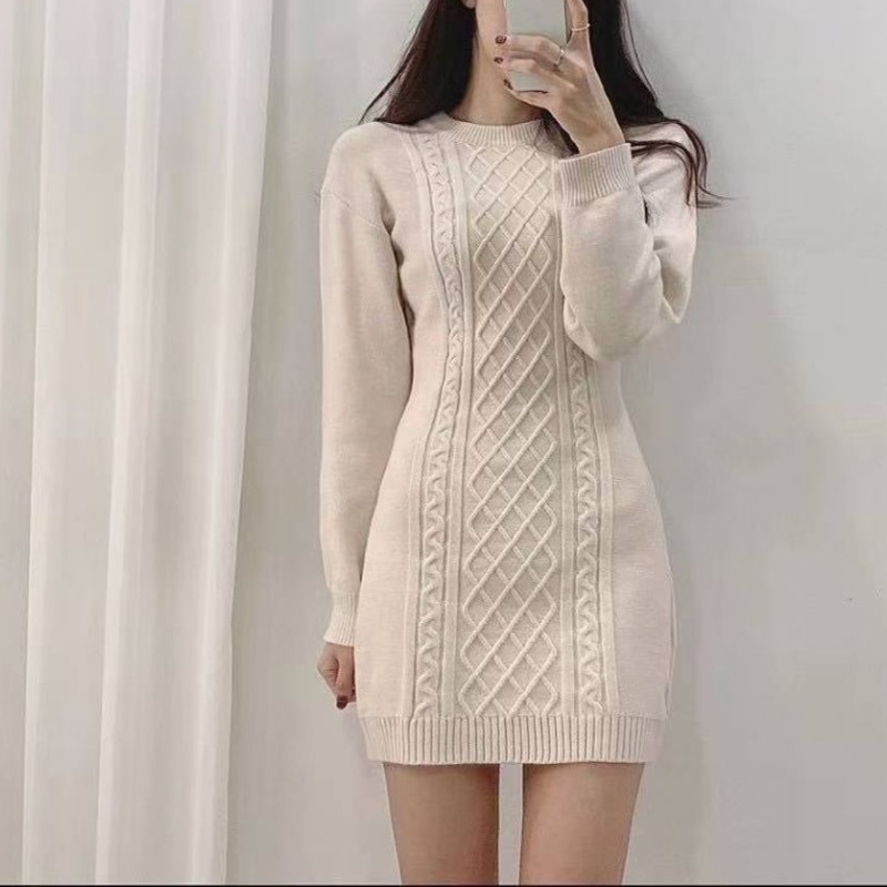 Elegant Knitted